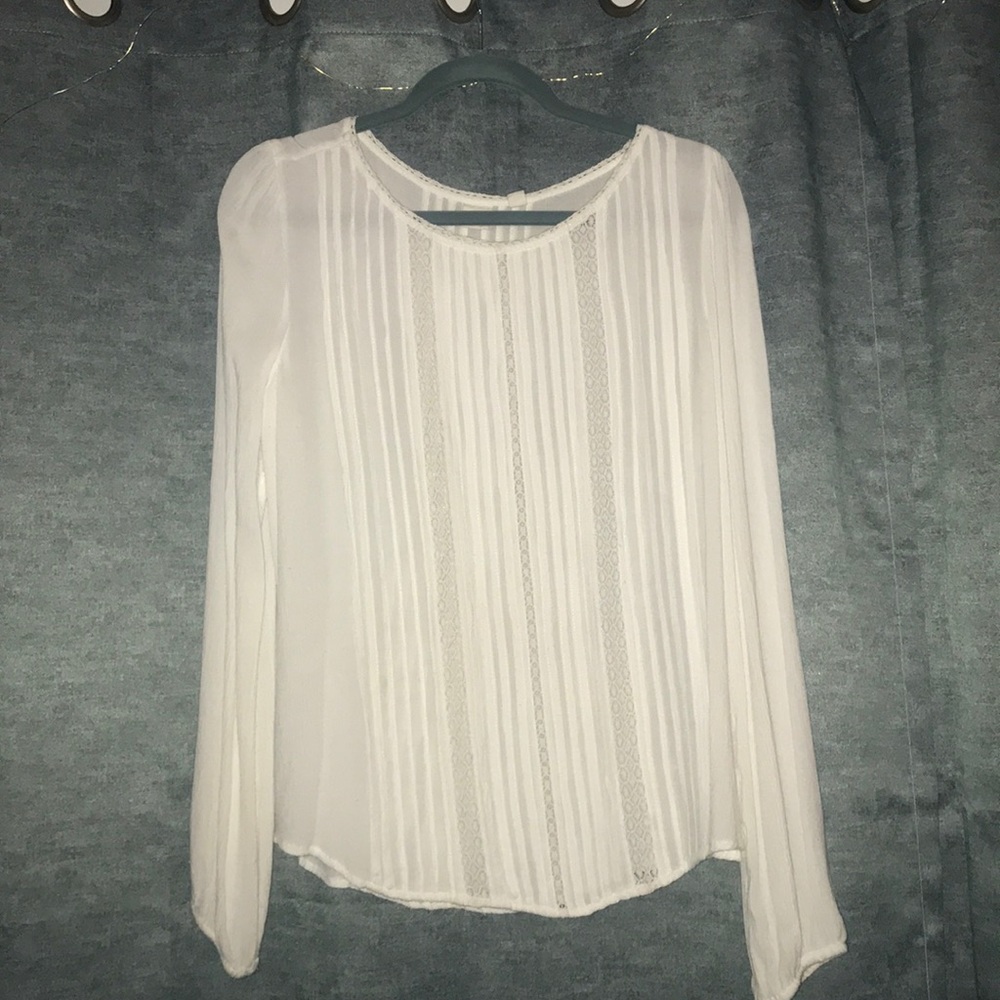 Gap- White Long Sleeve Top